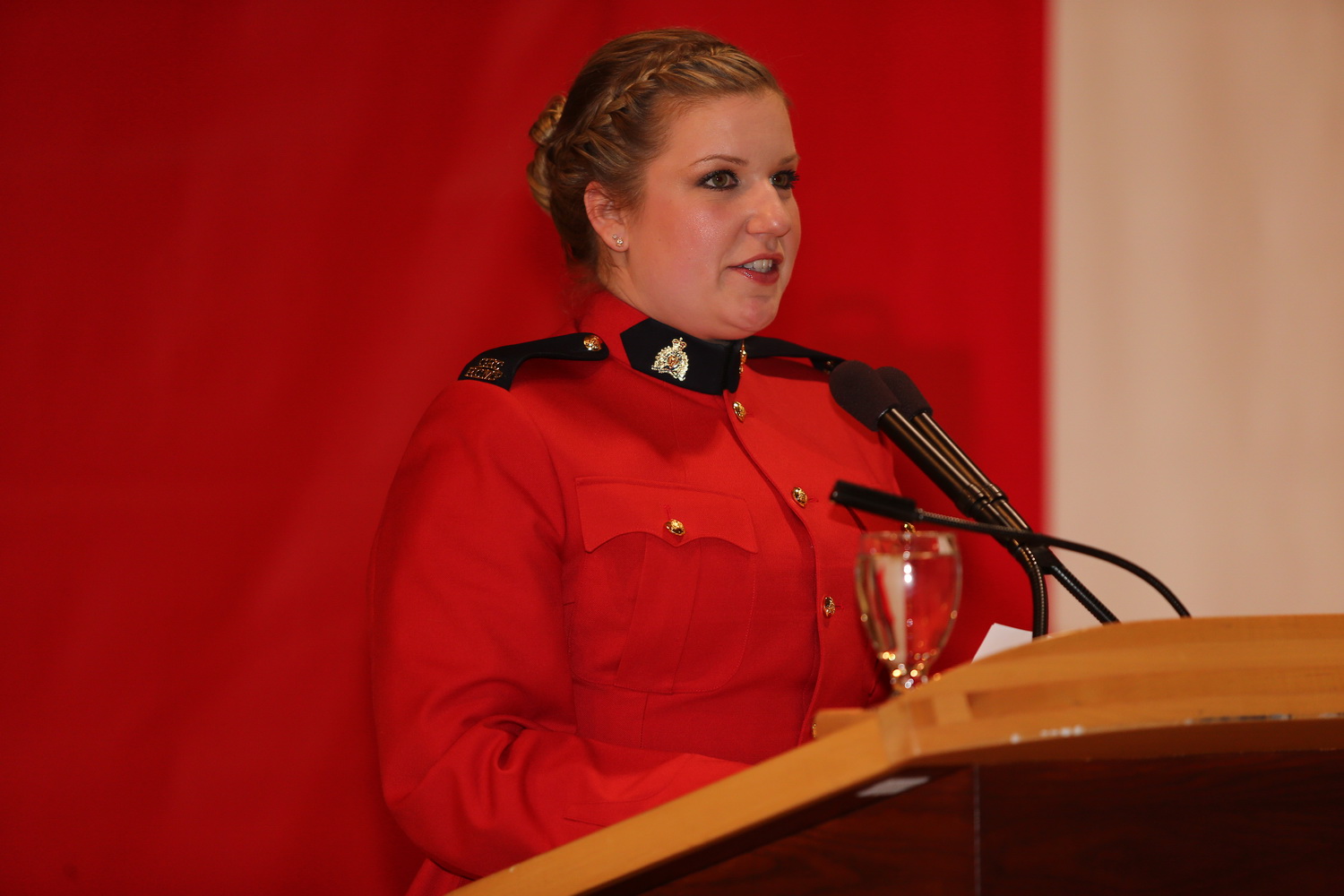 GRAD EVENING TRP 19_1172